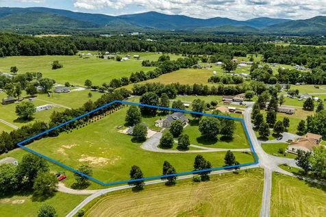 17962 Old Barn Lane Elkton VA 22827