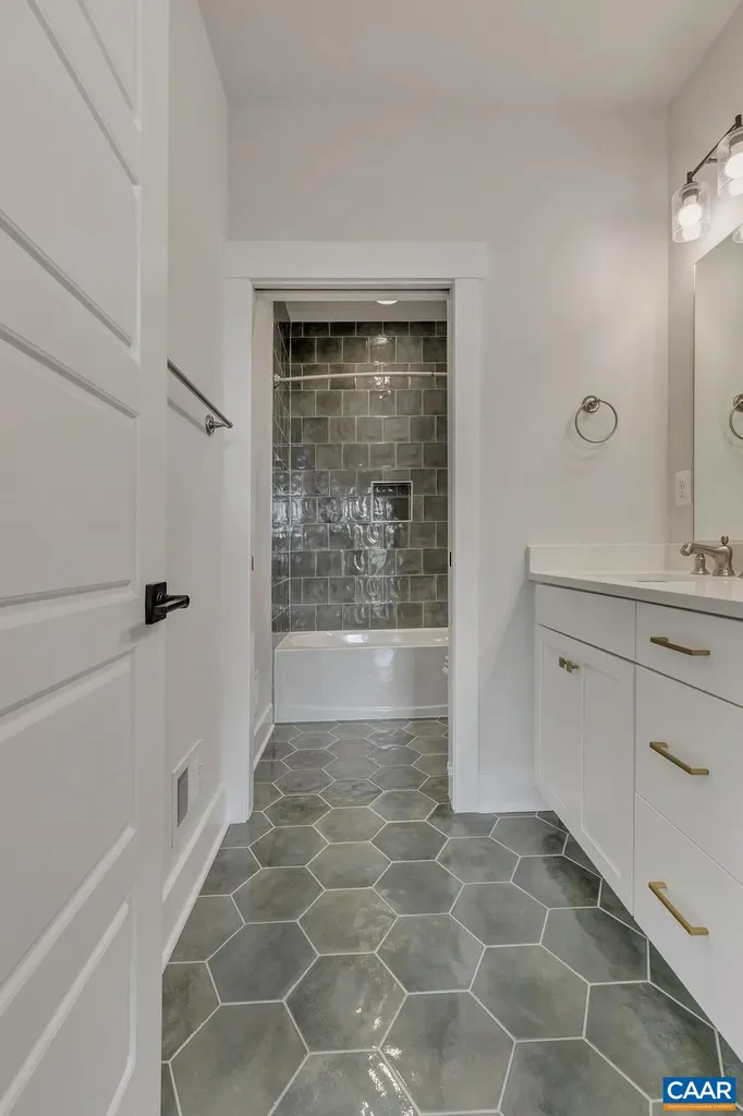 52 Farrow Drive Charlottesville VA 22901