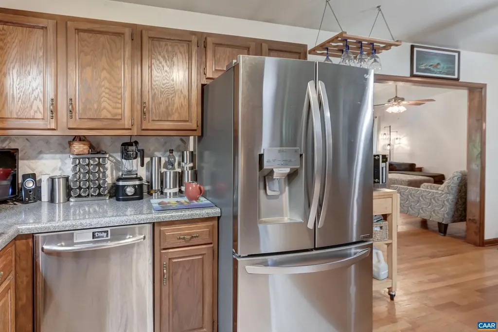 7160 Burnt Mountain Road Afton VA 22920