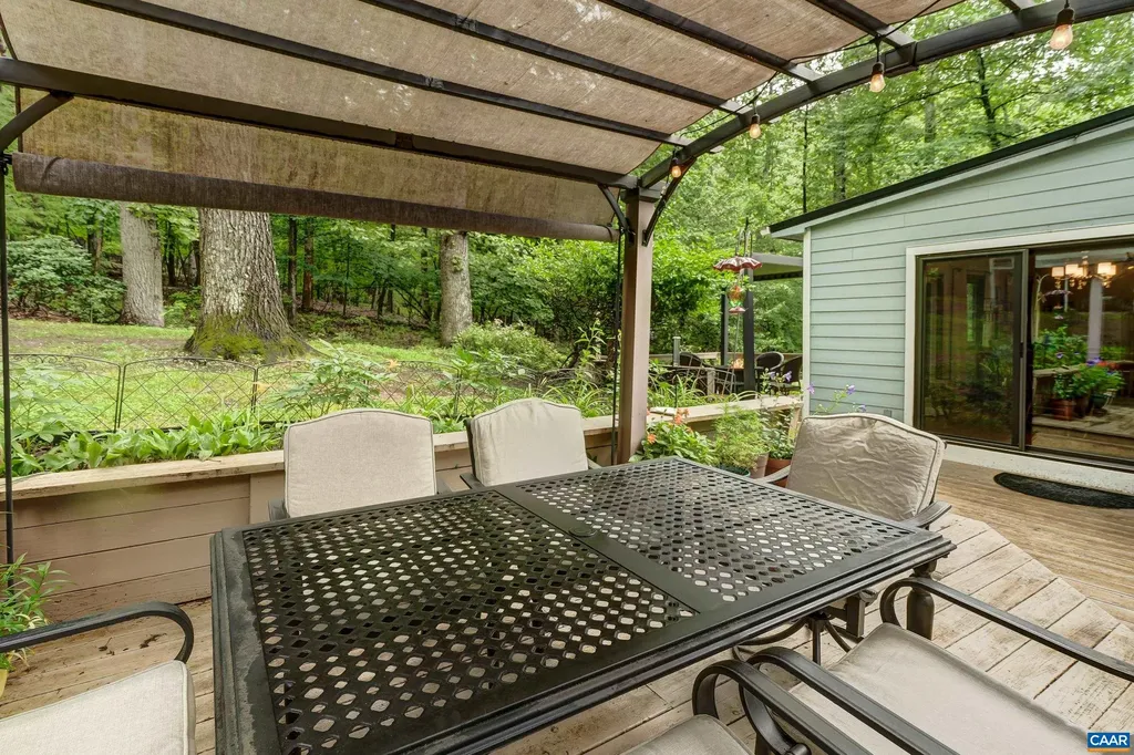 7160 Burnt Mountain Road Afton VA 22920