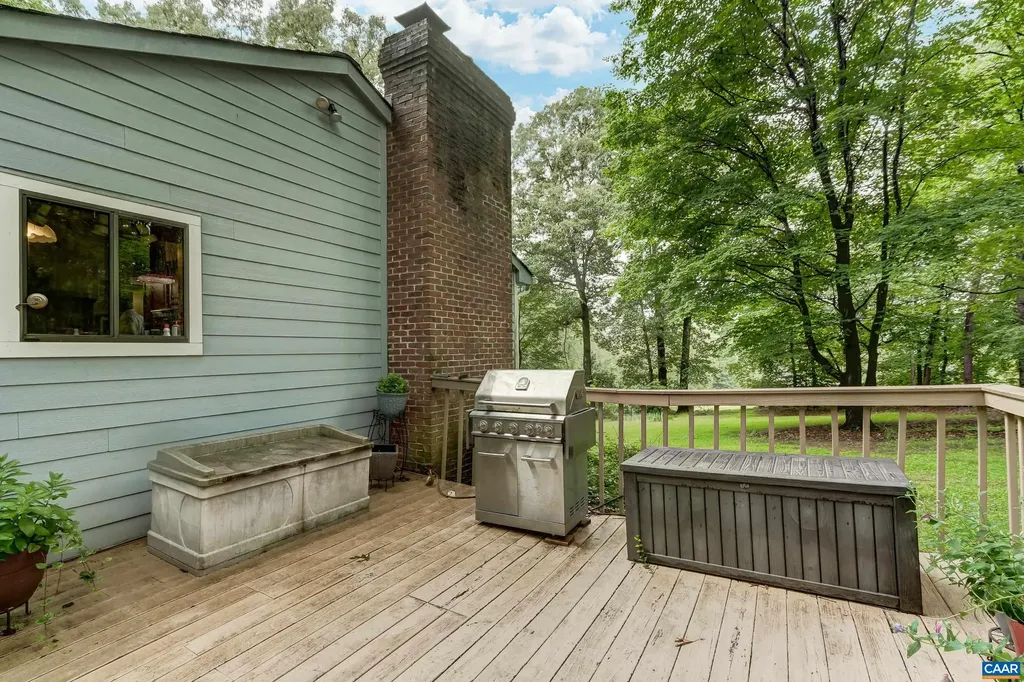 7160 Burnt Mountain Road Afton VA 22920