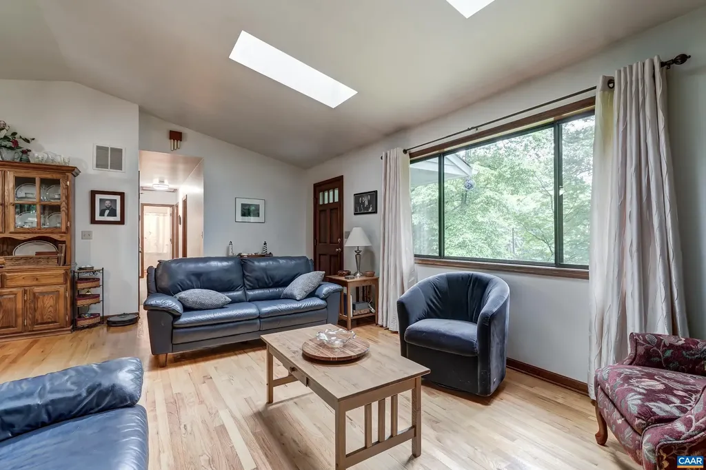 7160 Burnt Mountain Road Afton VA 22920