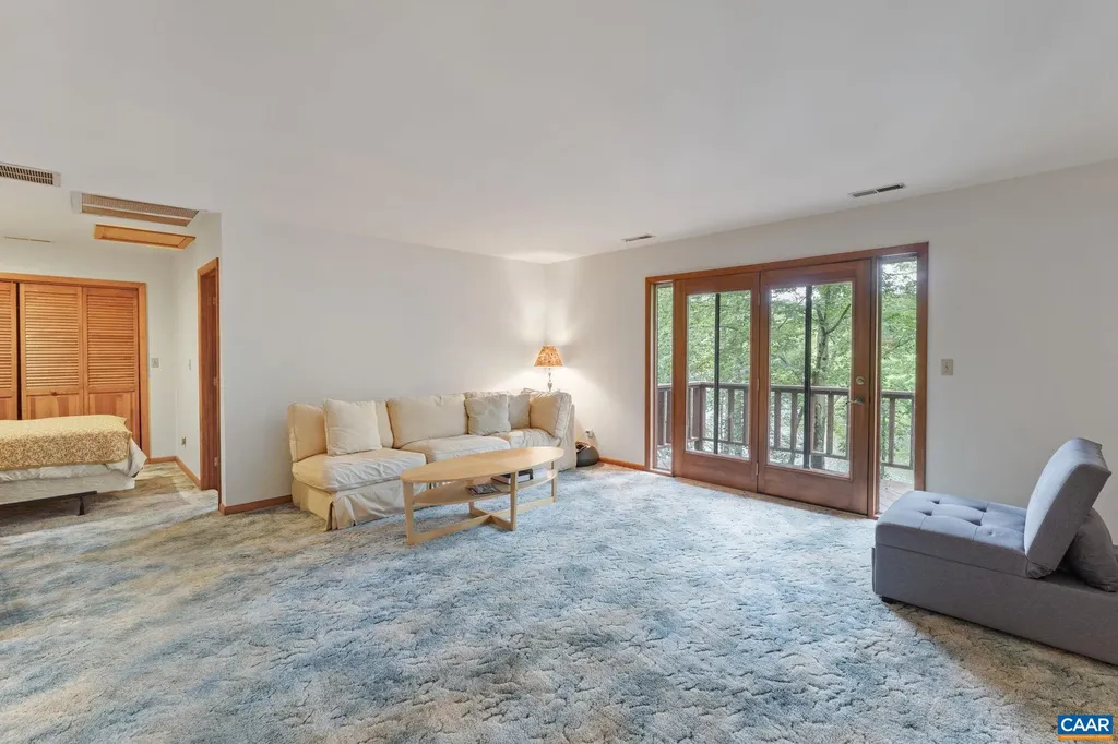 19 Piedmont Lane Palmyra VA 22963