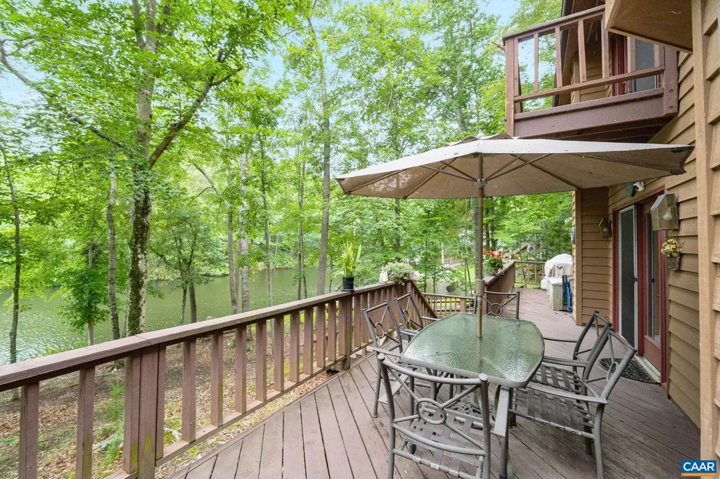 19 Piedmont Lane Palmyra VA 22963