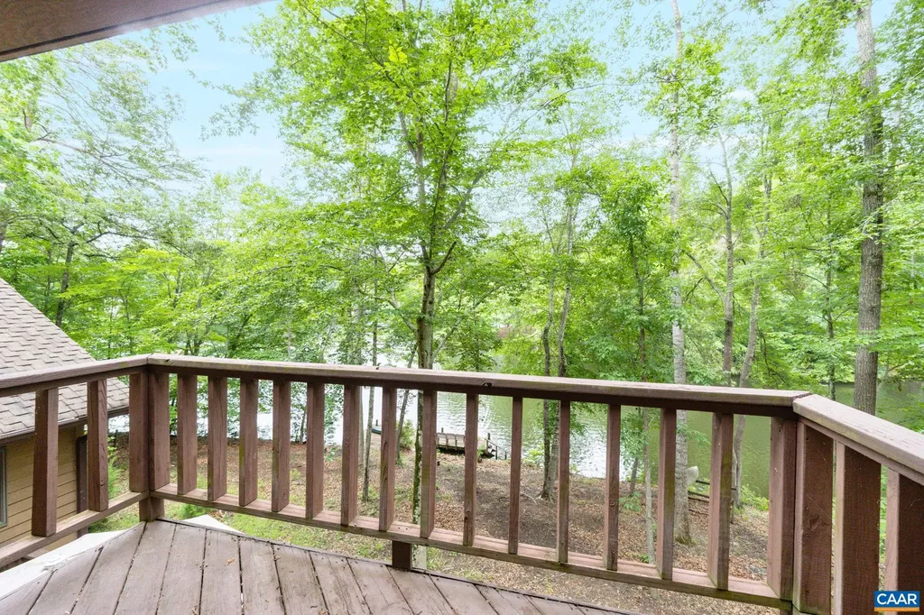 19 Piedmont Lane Palmyra VA 22963