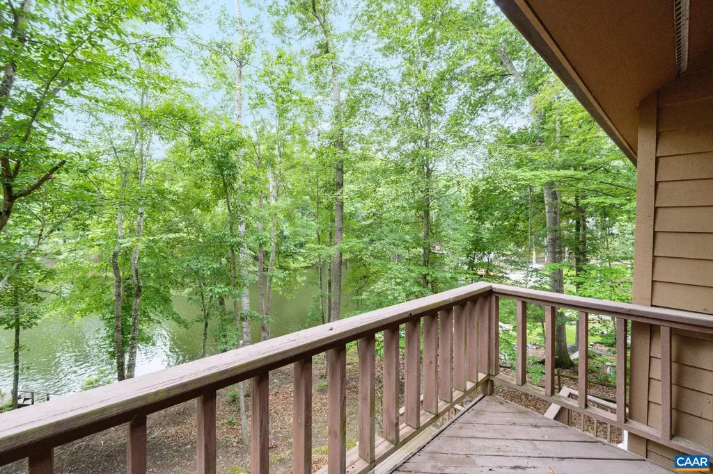 19 Piedmont Lane Palmyra VA 22963