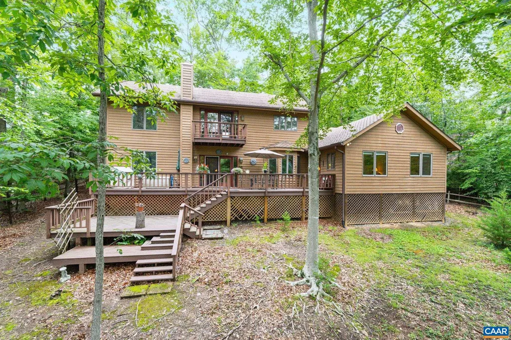 19 Piedmont Lane Palmyra VA 22963