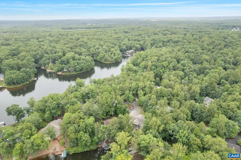 19 Piedmont Lane Palmyra VA 22963