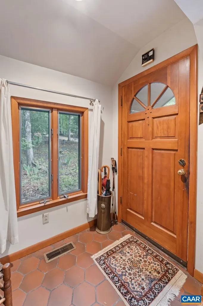 19 Piedmont Lane Palmyra VA 22963