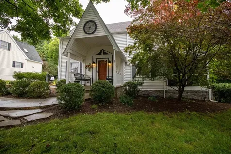 420 College Circle Staunton VA 24401