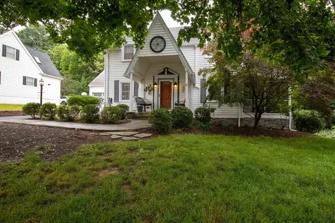 420 College Circle Staunton VA 24401