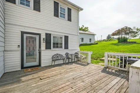 106 2nd Street Shenandoah VA 22849