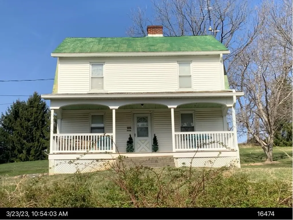 135 Orchard Road Staunton VA 24401