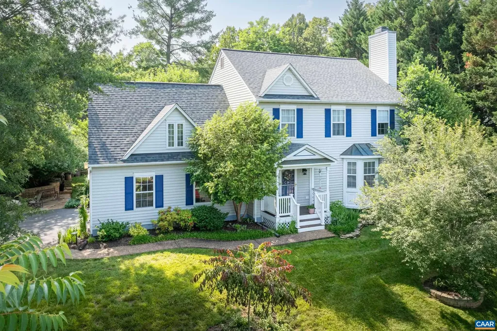 Charlottesville VA, 1500 Honeysuckle Lane