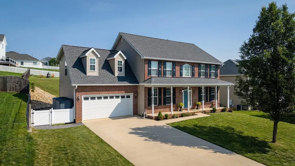 180 Jessica Drive Penn Laird VA 22846