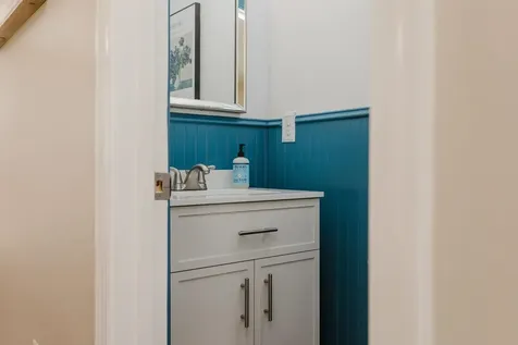 180 Jessica Drive Penn Laird VA 22846