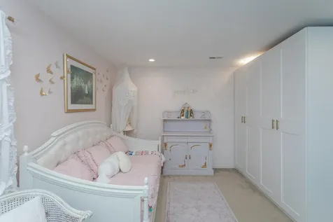 180 Jessica Drive Penn Laird VA 22846