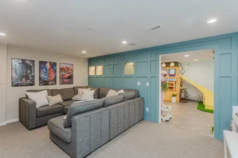 180 Jessica Drive Penn Laird VA 22846