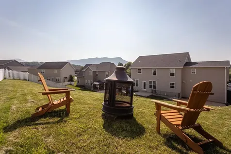 180 Jessica Drive Penn Laird VA 22846