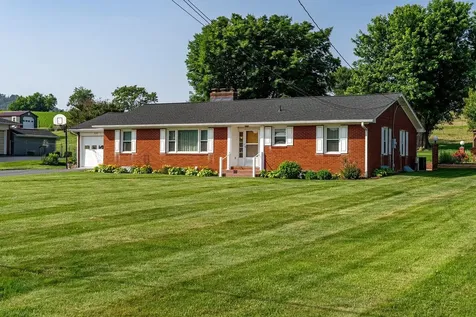 5213 Rawley Pike Rockingham VA 22801