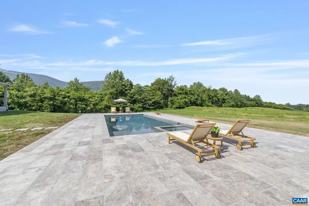 310 Goodloe Lane Afton VA 22920