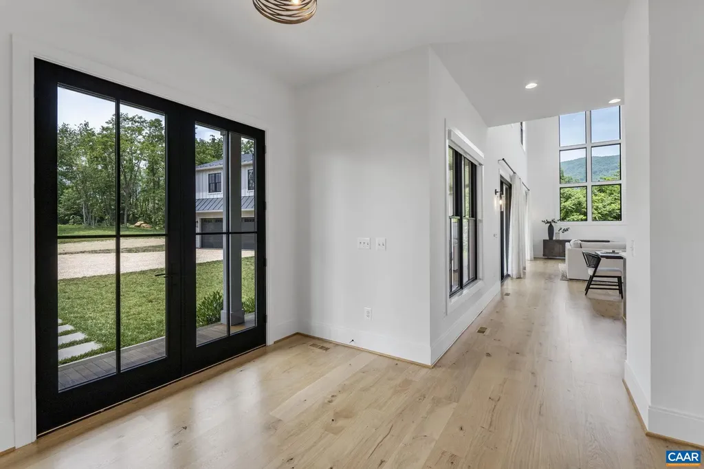 310 Goodloe Lane Afton VA 22920