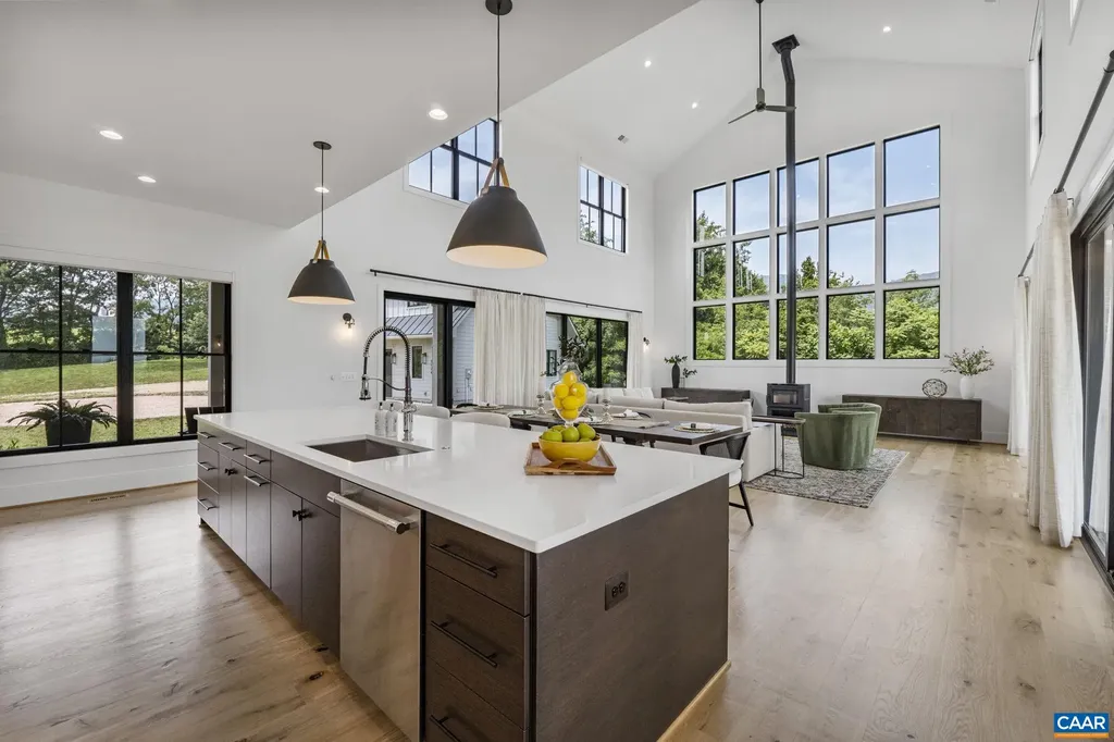 310 Goodloe Lane Afton VA 22920