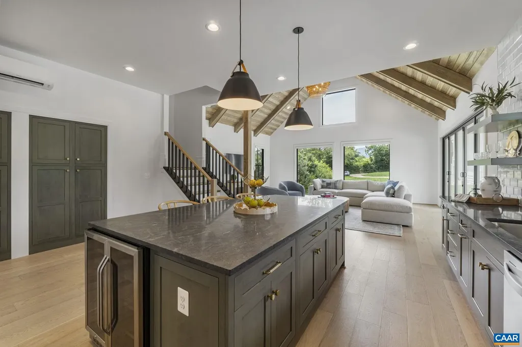 310 Goodloe Lane Afton VA 22920