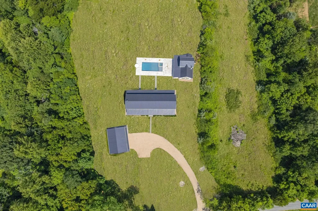 310 Goodloe Lane Afton VA 22920