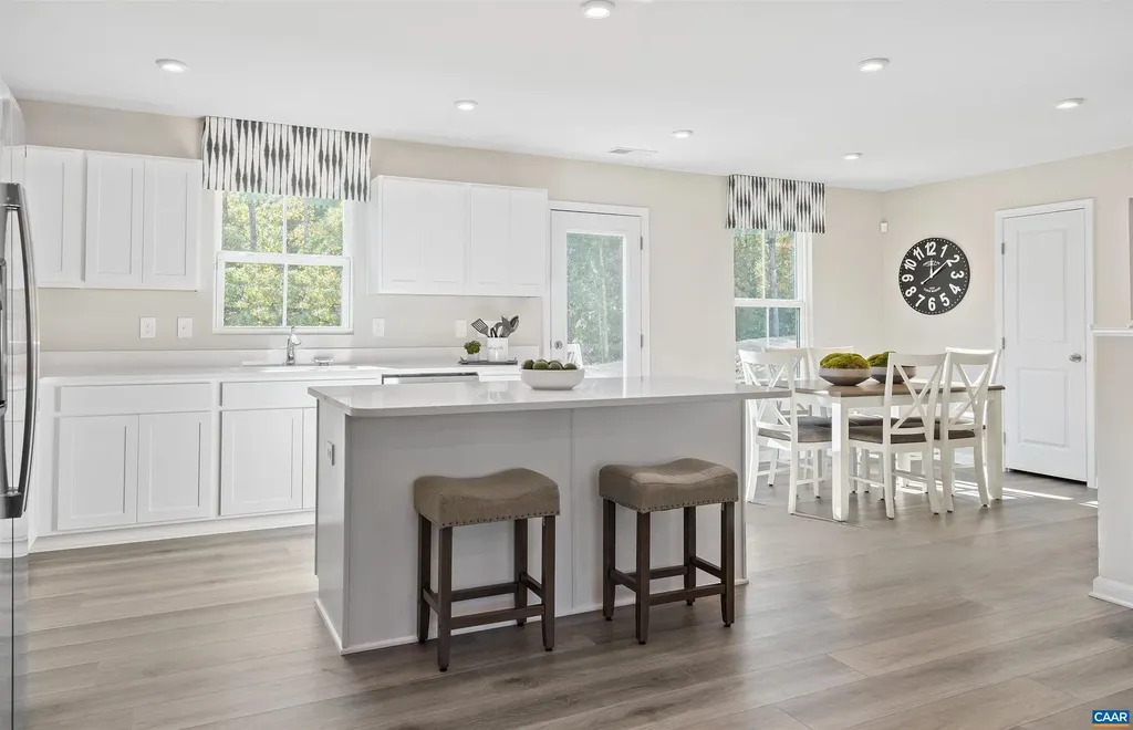 64 Glacier Avenue Barboursville VA 22923