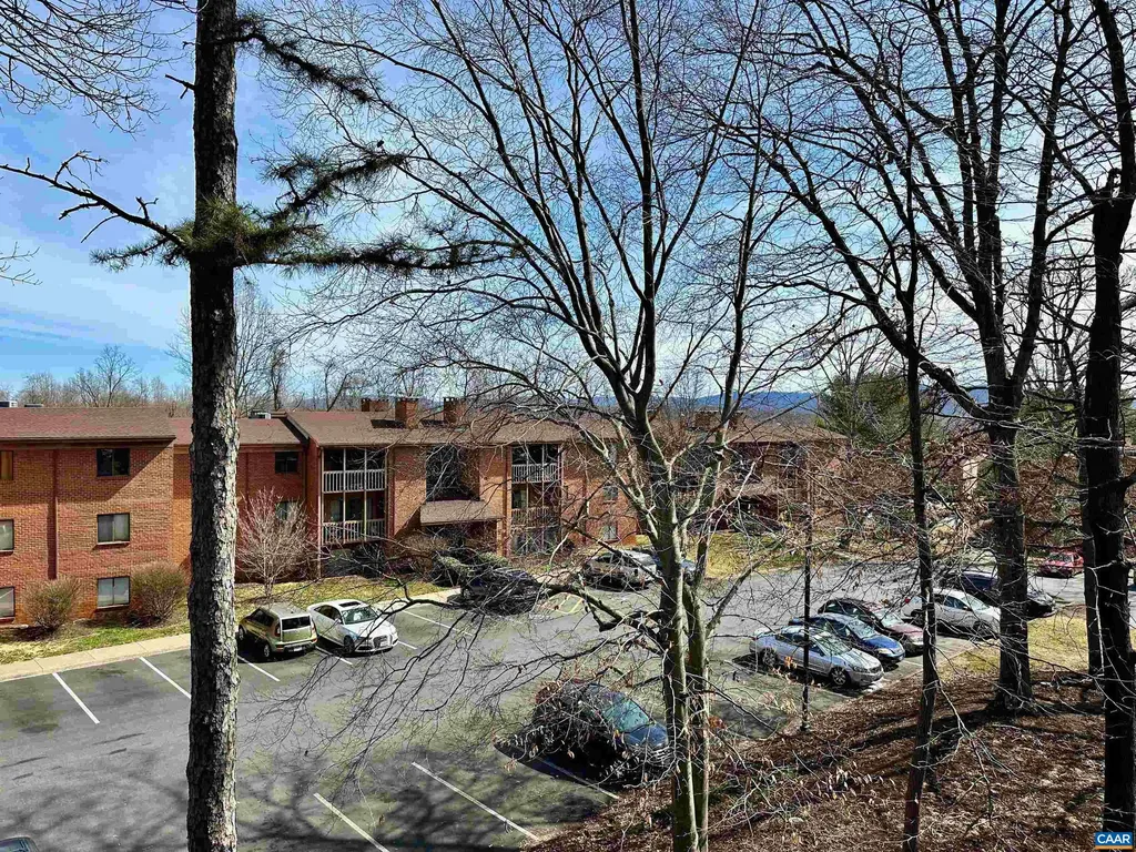 103 Turtle Creek Road Charlottesville VA 22901