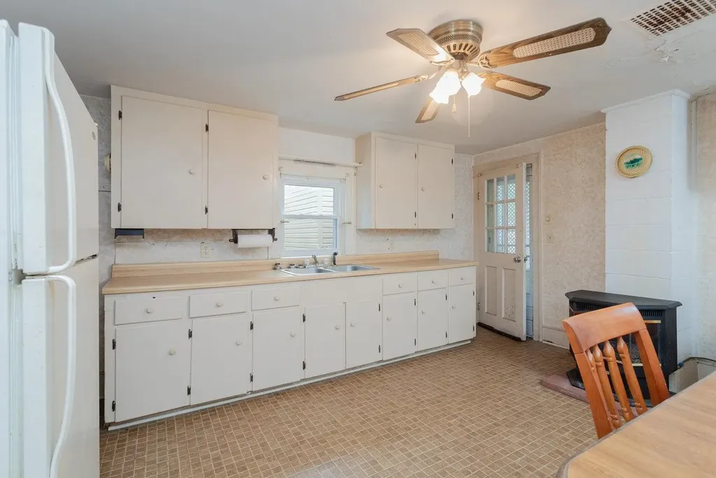 56 Grindstone Road Bridgewater VA 22812