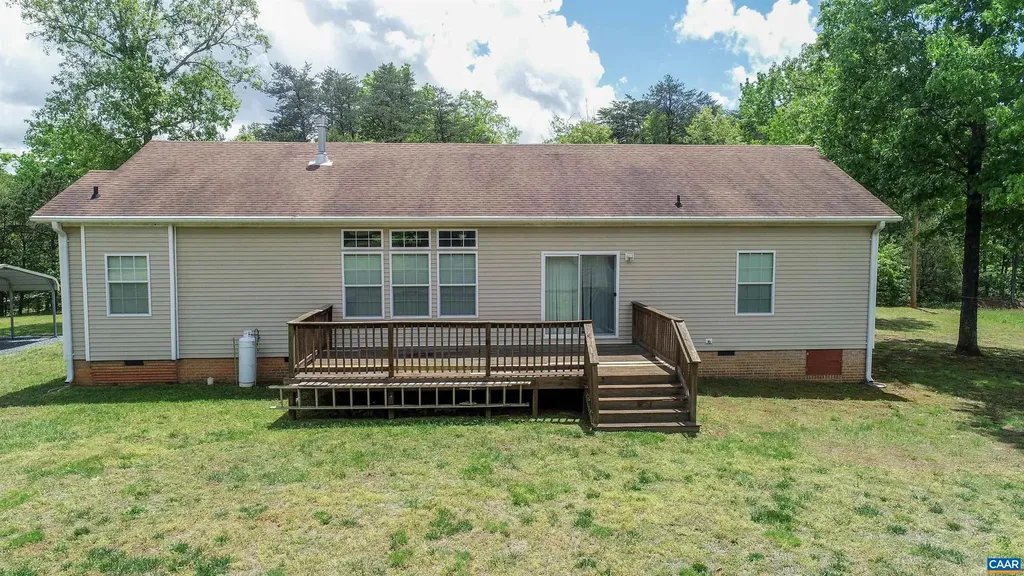 2671 Waldrop Church Road Louisa VA 23093