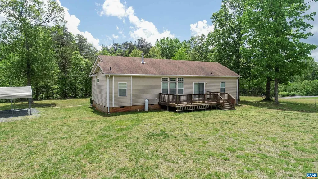 2671 Waldrop Church Road Louisa VA 23093