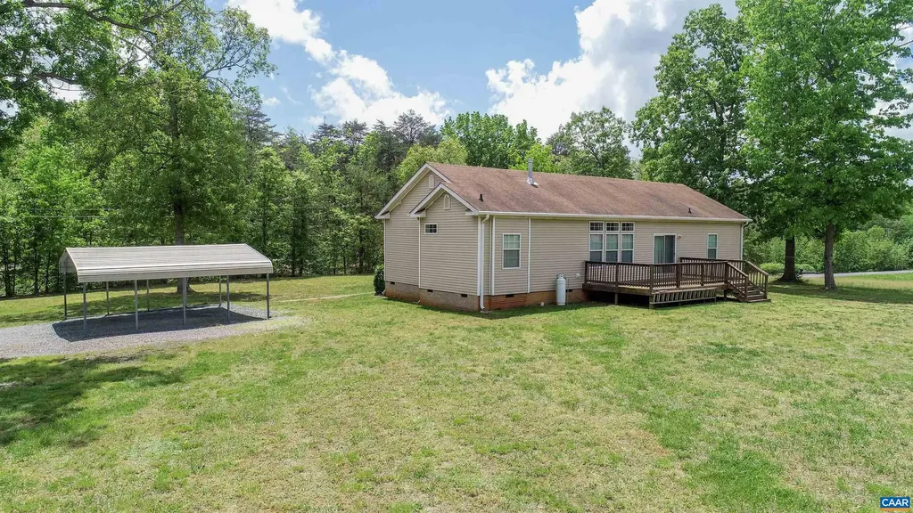 2671 Waldrop Church Road Louisa VA 23093