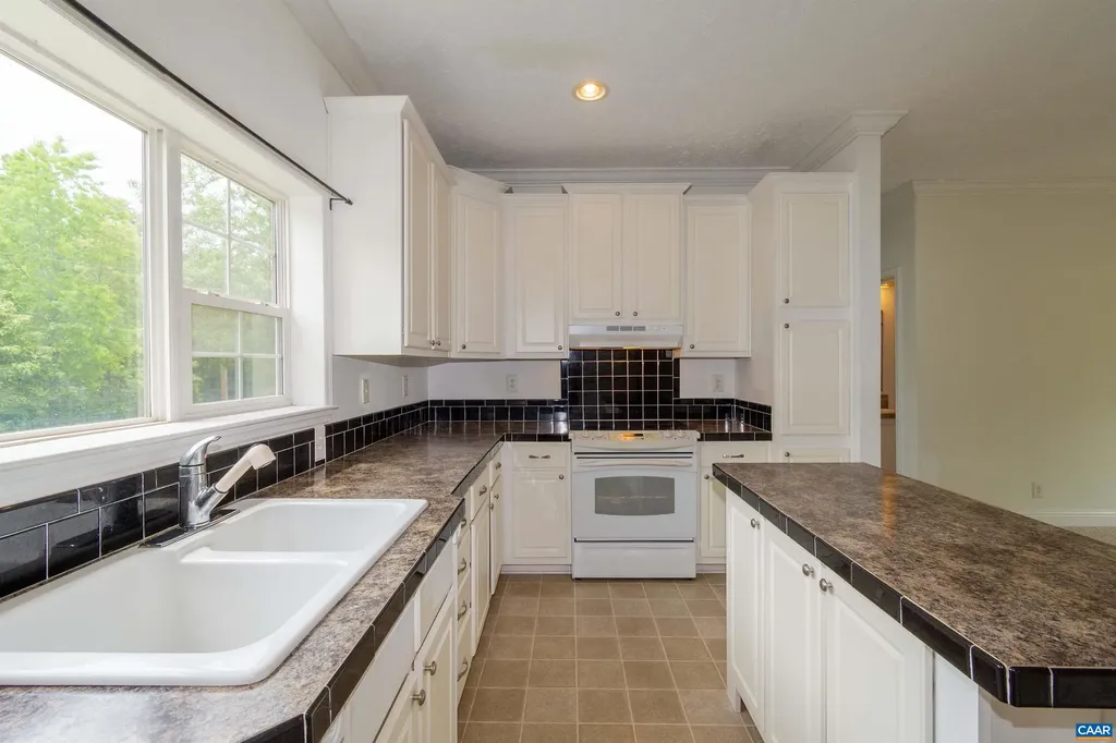 2671 Waldrop Church Road Louisa VA 23093