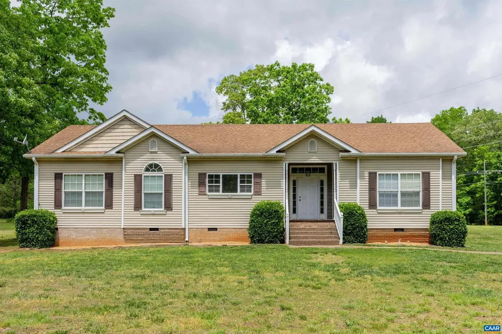 2671 Waldrop Church Road Louisa VA 23093