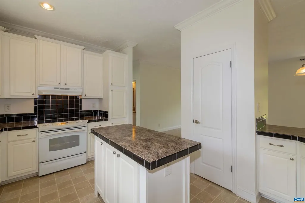 2671 Waldrop Church Road Louisa VA 23093