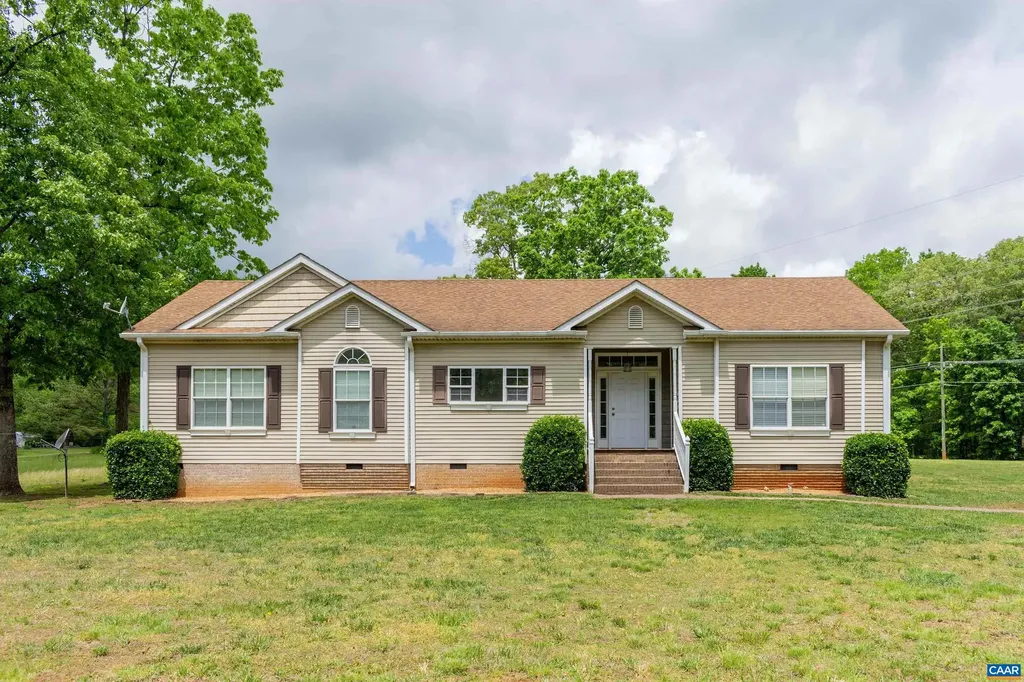 2671 Waldrop Church Road Louisa VA 23093