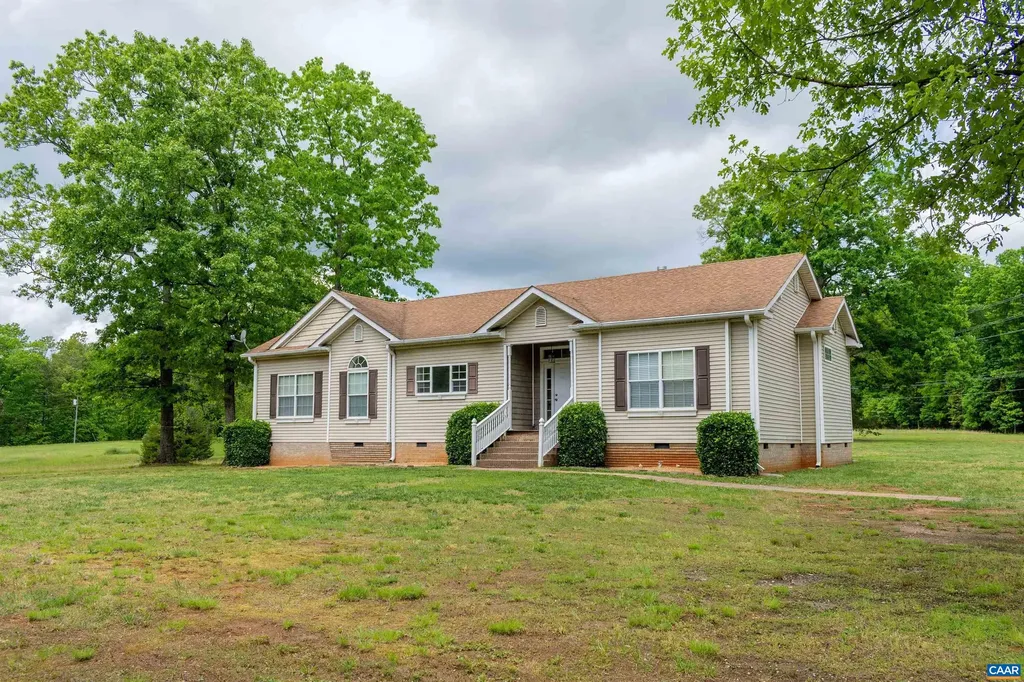 2671 Waldrop Church Road Louisa VA 23093