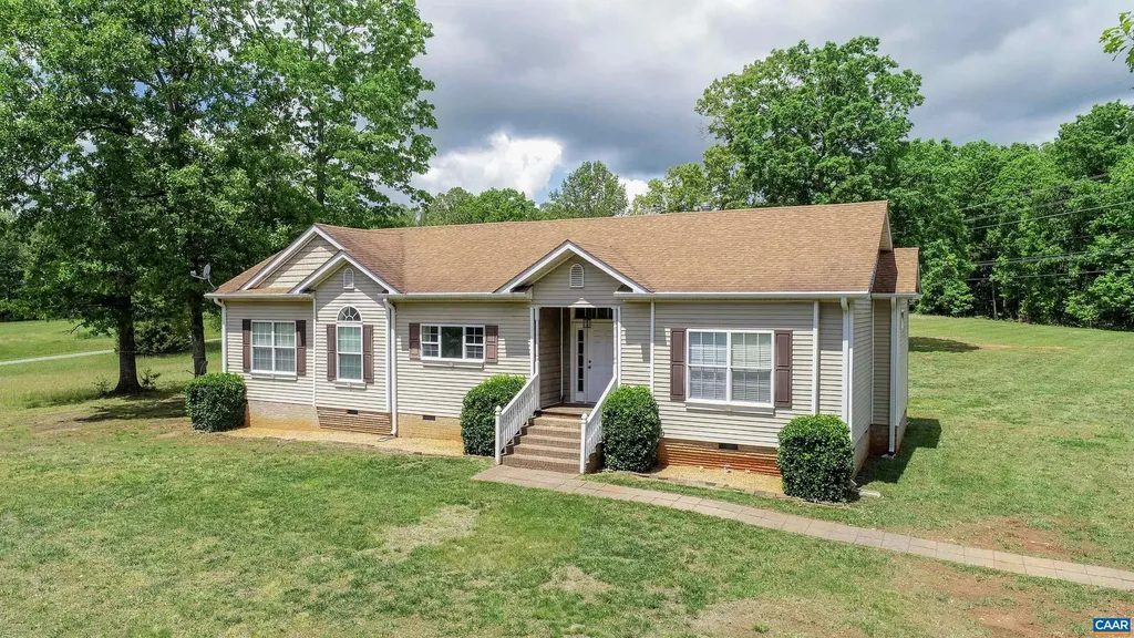 2671 Waldrop Church Road Louisa VA 23093