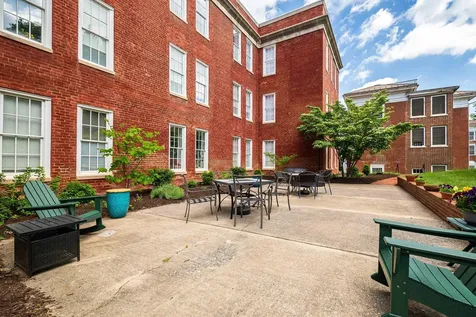 101 Village Drive W Staunton VA 24401