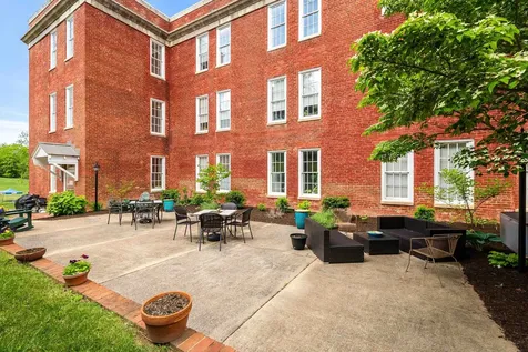 101 Village Drive W Staunton VA 24401