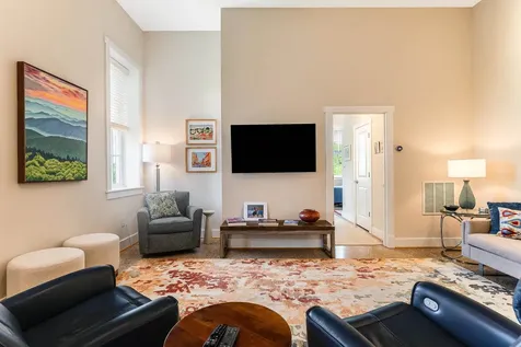 101 Village Drive W Staunton VA 24401