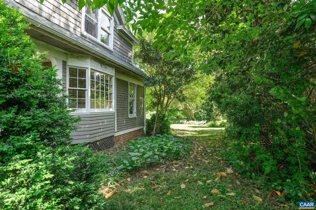 804 Rugby Road Charlottesville VA 22903