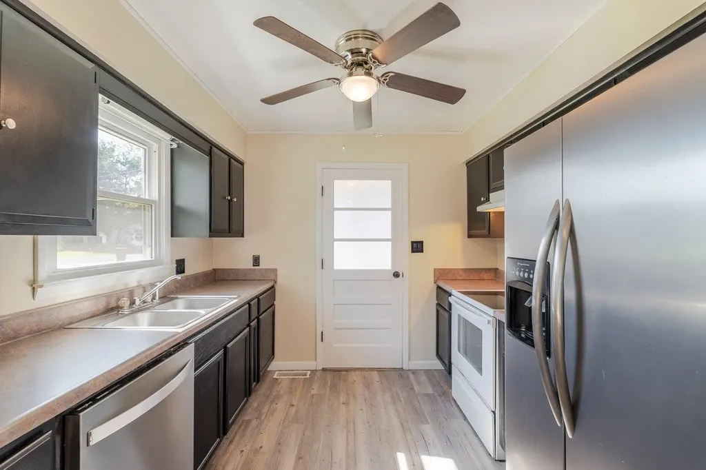 109 Jackson Avenue Elkton VA 22827