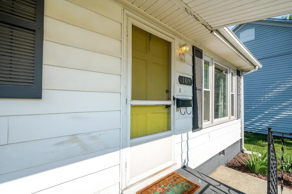 109 Jackson Avenue Elkton VA 22827