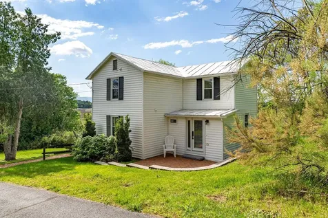 2860 Uphill Drive Broadway VA 22815