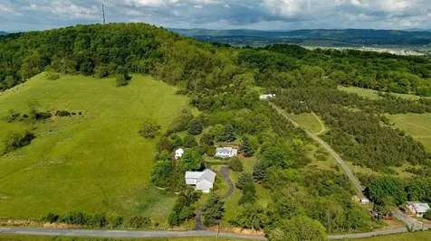 2860 Uphill Drive Broadway VA 22815