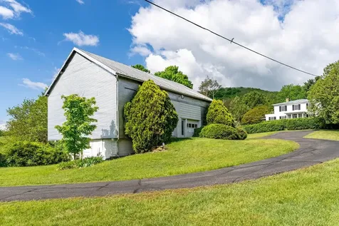 2860 Uphill Drive Broadway VA 22815